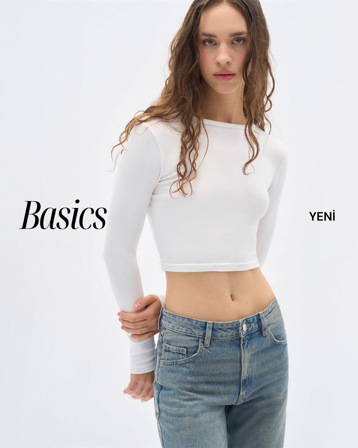 T-SHIRT & BASICS