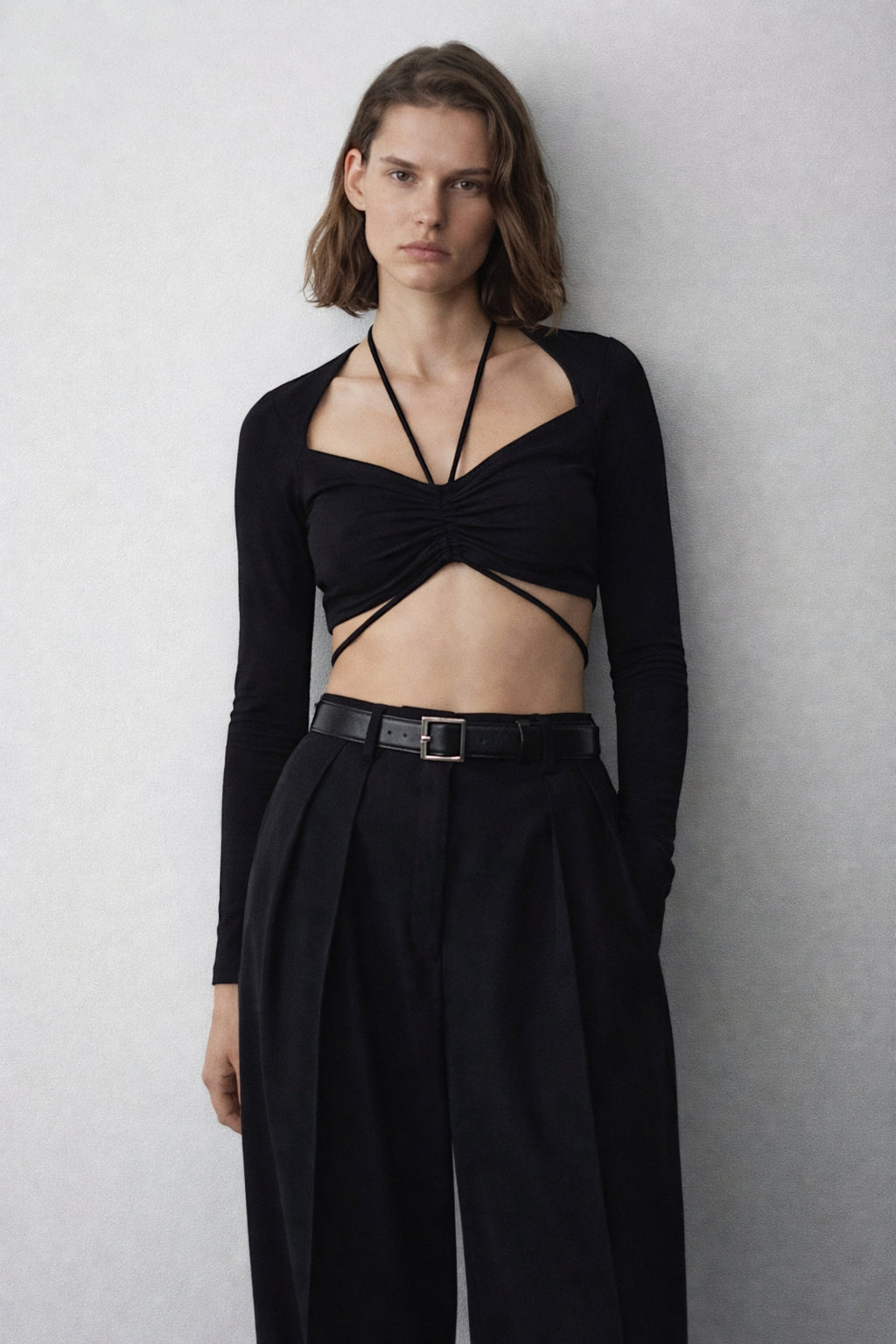 Sophia Siyah Bağlamalı Crop Body