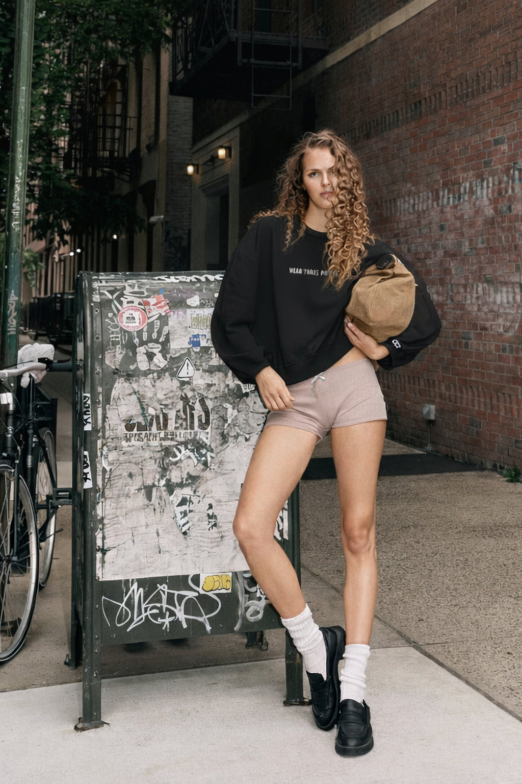 Siyah Weekend Oversize Sweatshirt