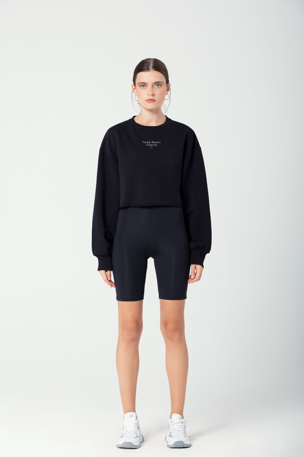 Siyah Jolie Crop Sweatshirt
