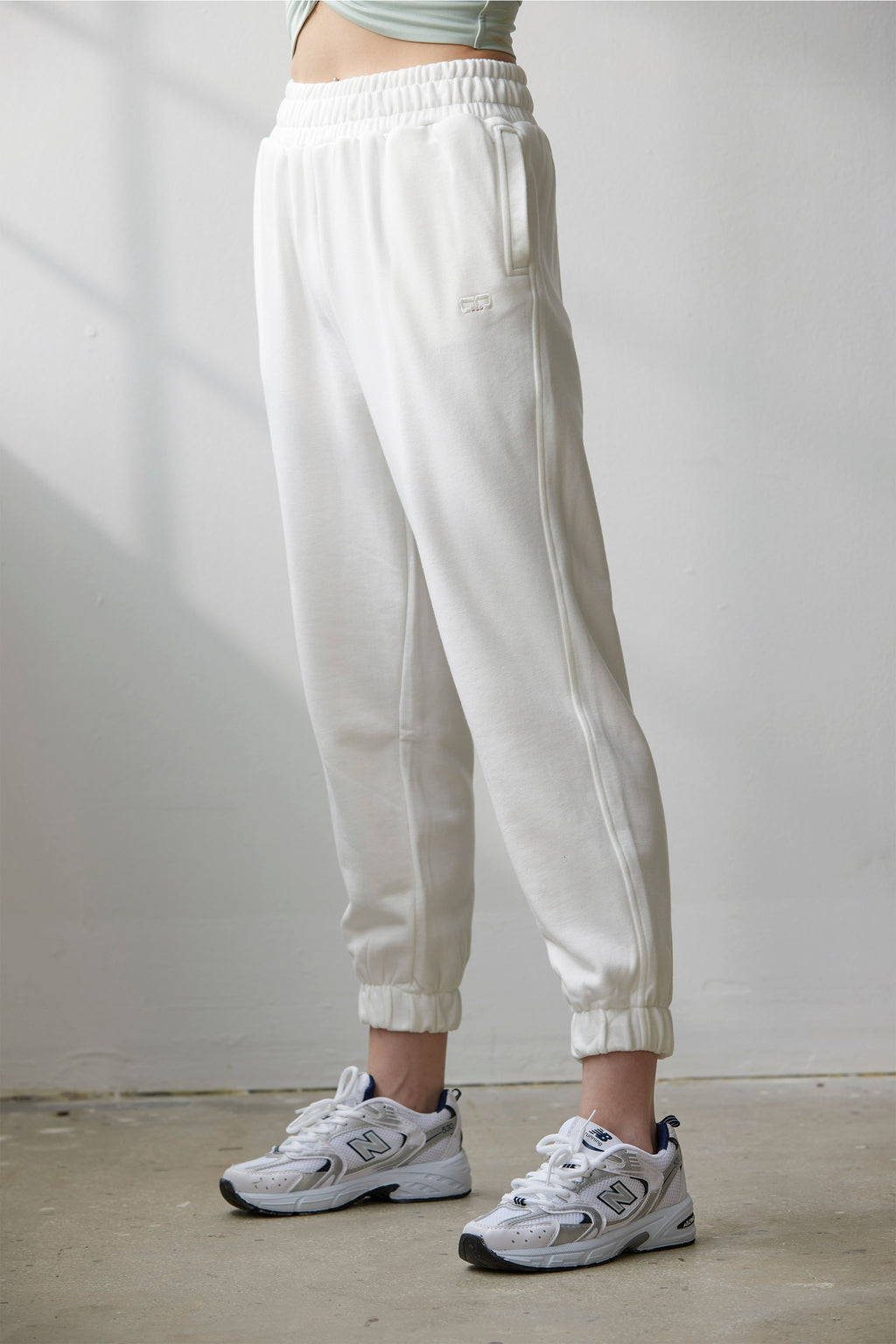 Beyaz Jogger
