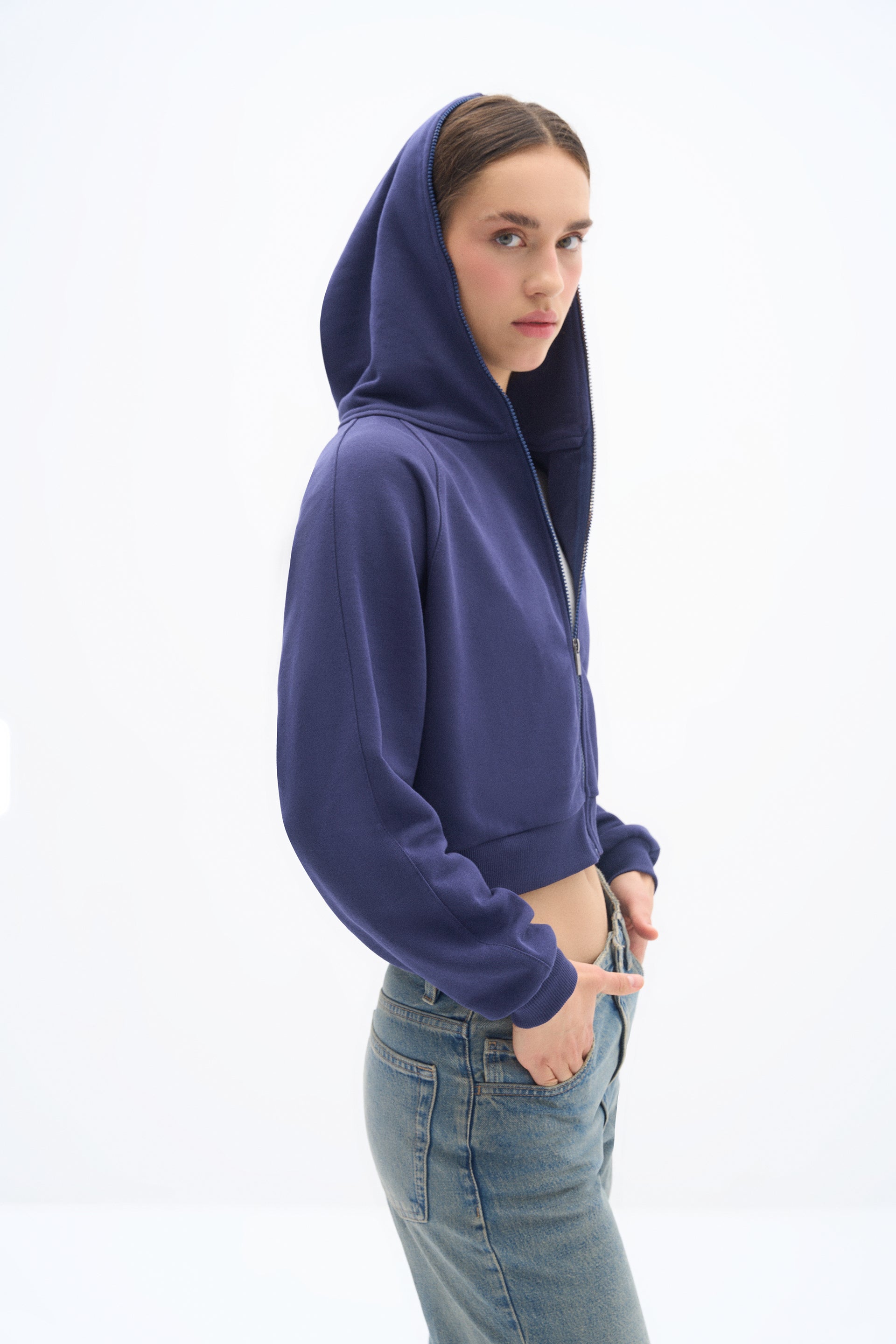 Navy Blue Zipper Sweatshirt