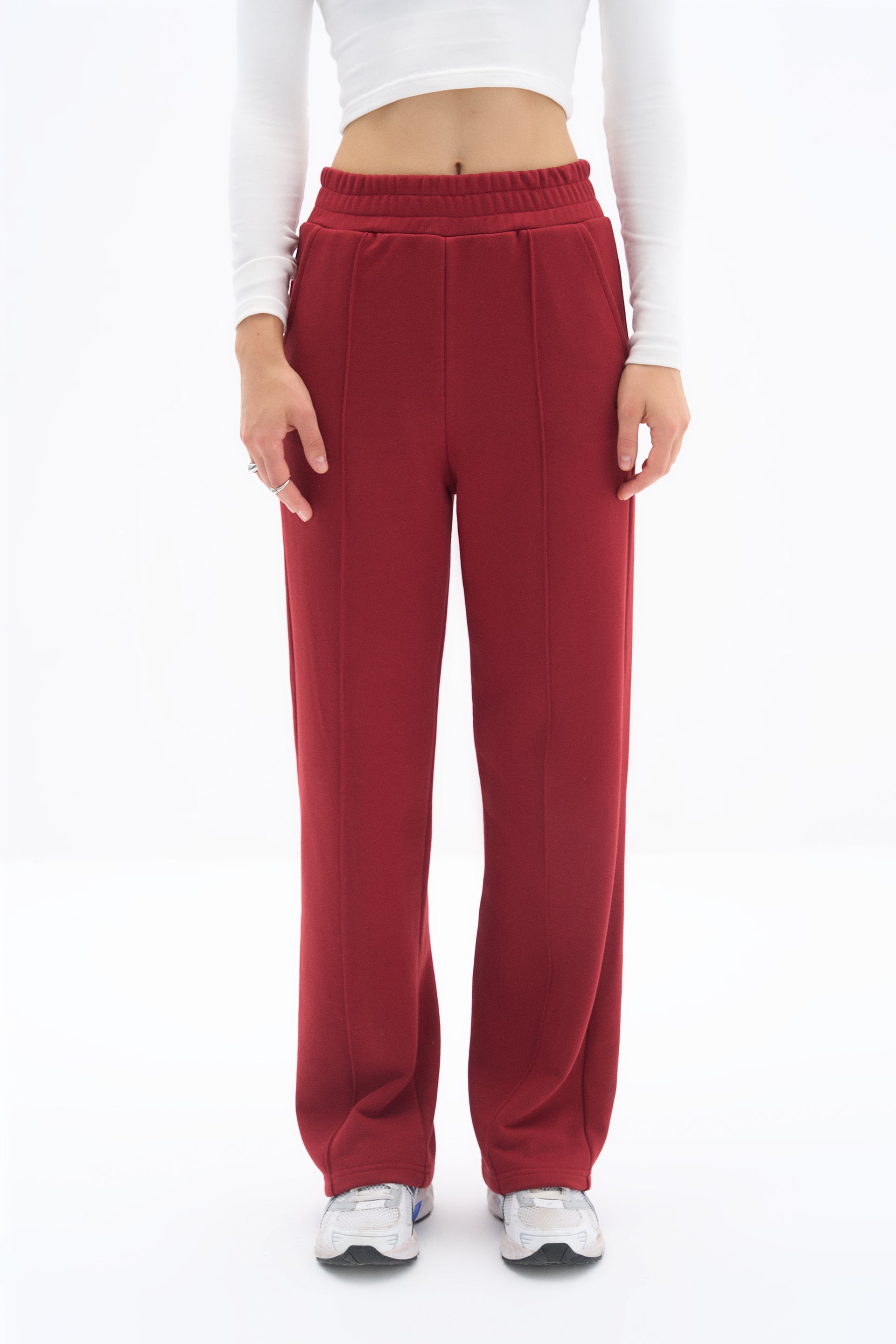 Burgundy Lubna Sweatpant